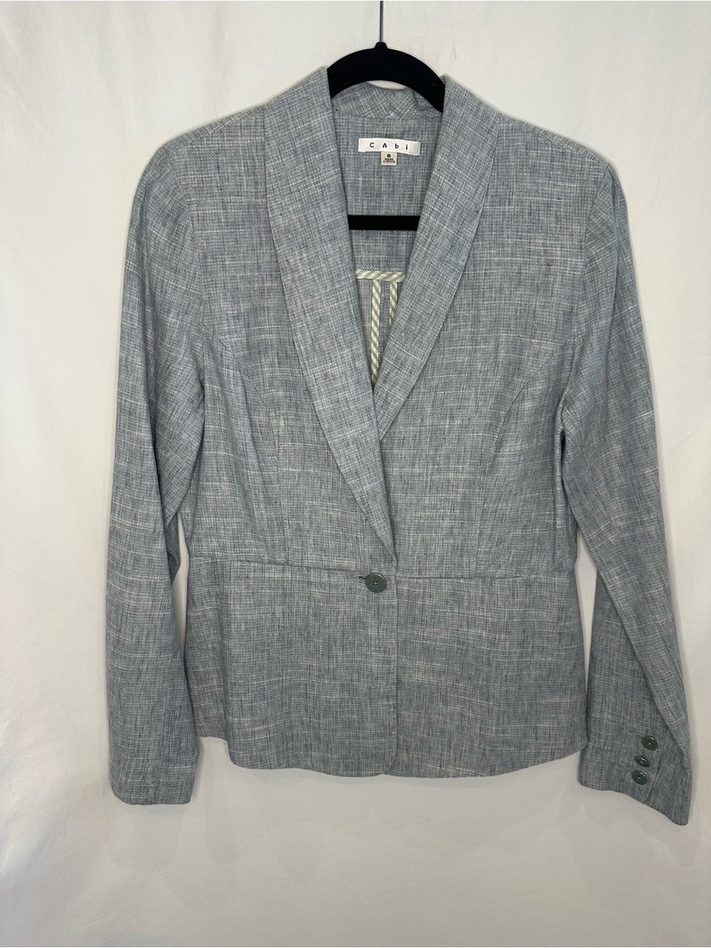 CAbi Light Gray Textured Shawl-Collar Single-Button Blazer